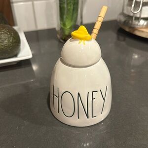 🍯 NWOT Rae Dunn Honey Pot